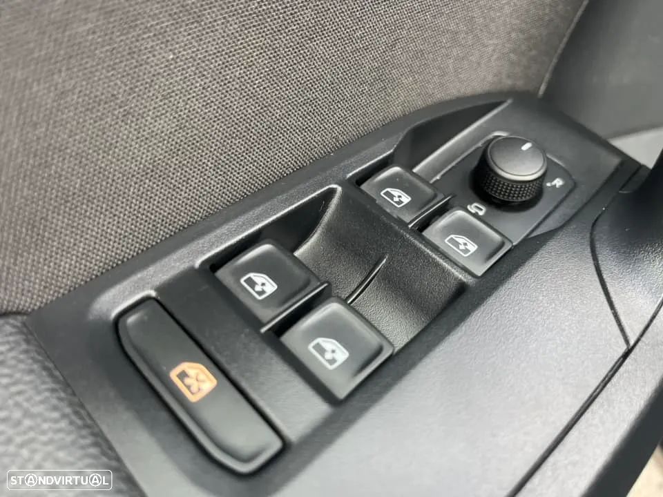 SEAT Ibiza 1.0 TSI FR - 11