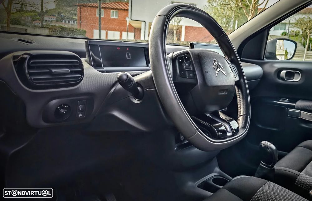 Citroën C4 Cactus 1.6 BlueHDi Shine Ed.Midnight - 10
