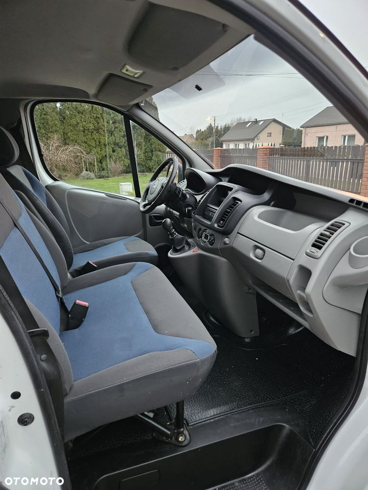 Renault Trafic - 8