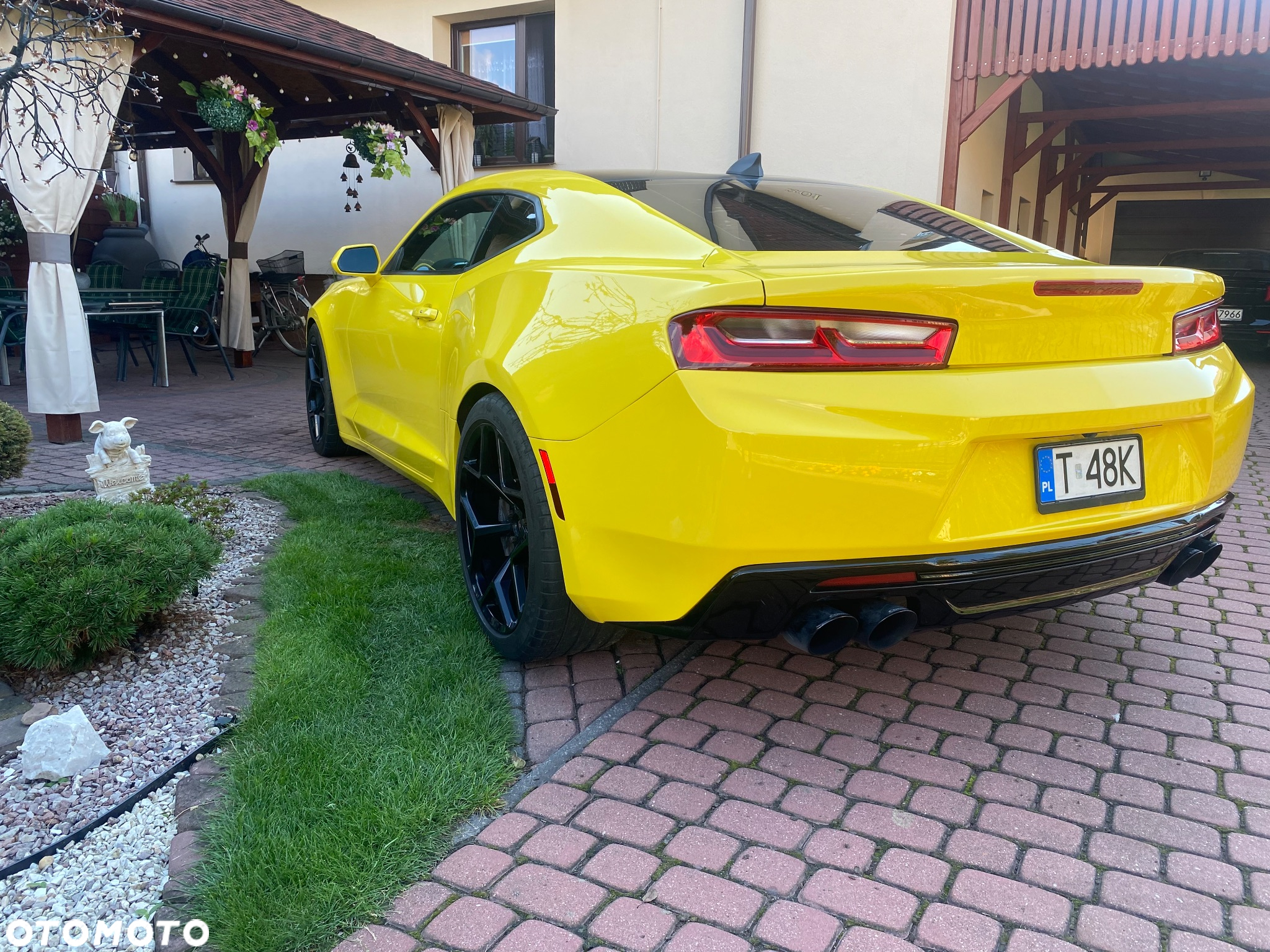 Chevrolet Camaro Coupe 6.2 V8 - 8