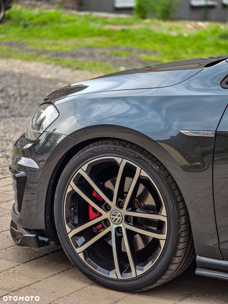 Volkswagen Golf 2.0 TDI BMT GTD DSG - 3