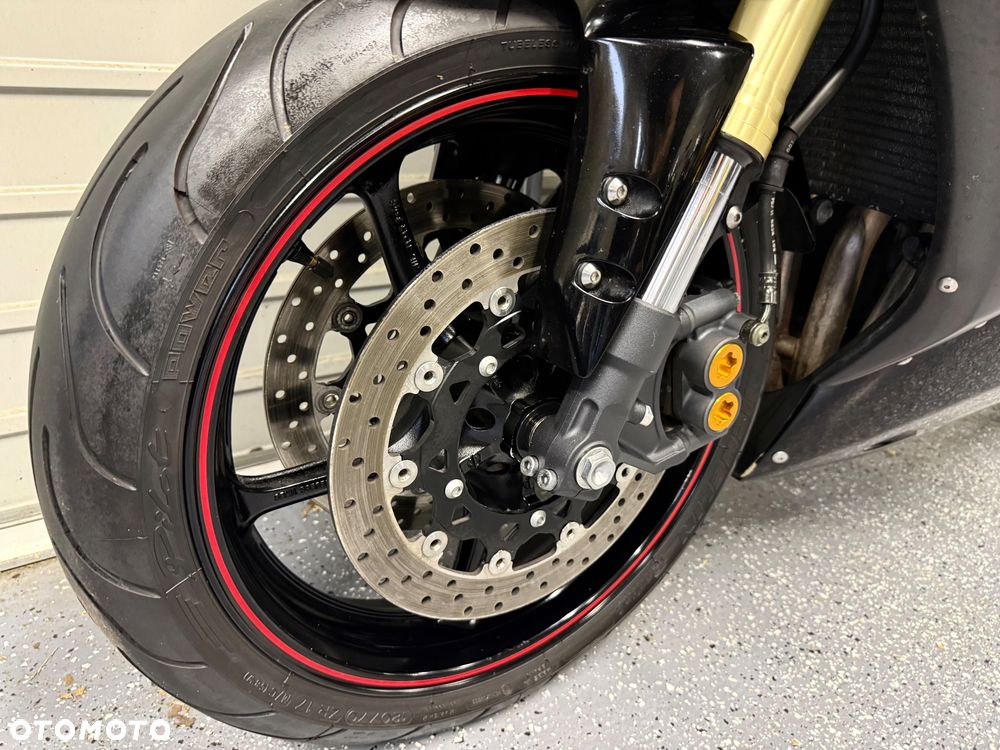 Yamaha R6 - 20