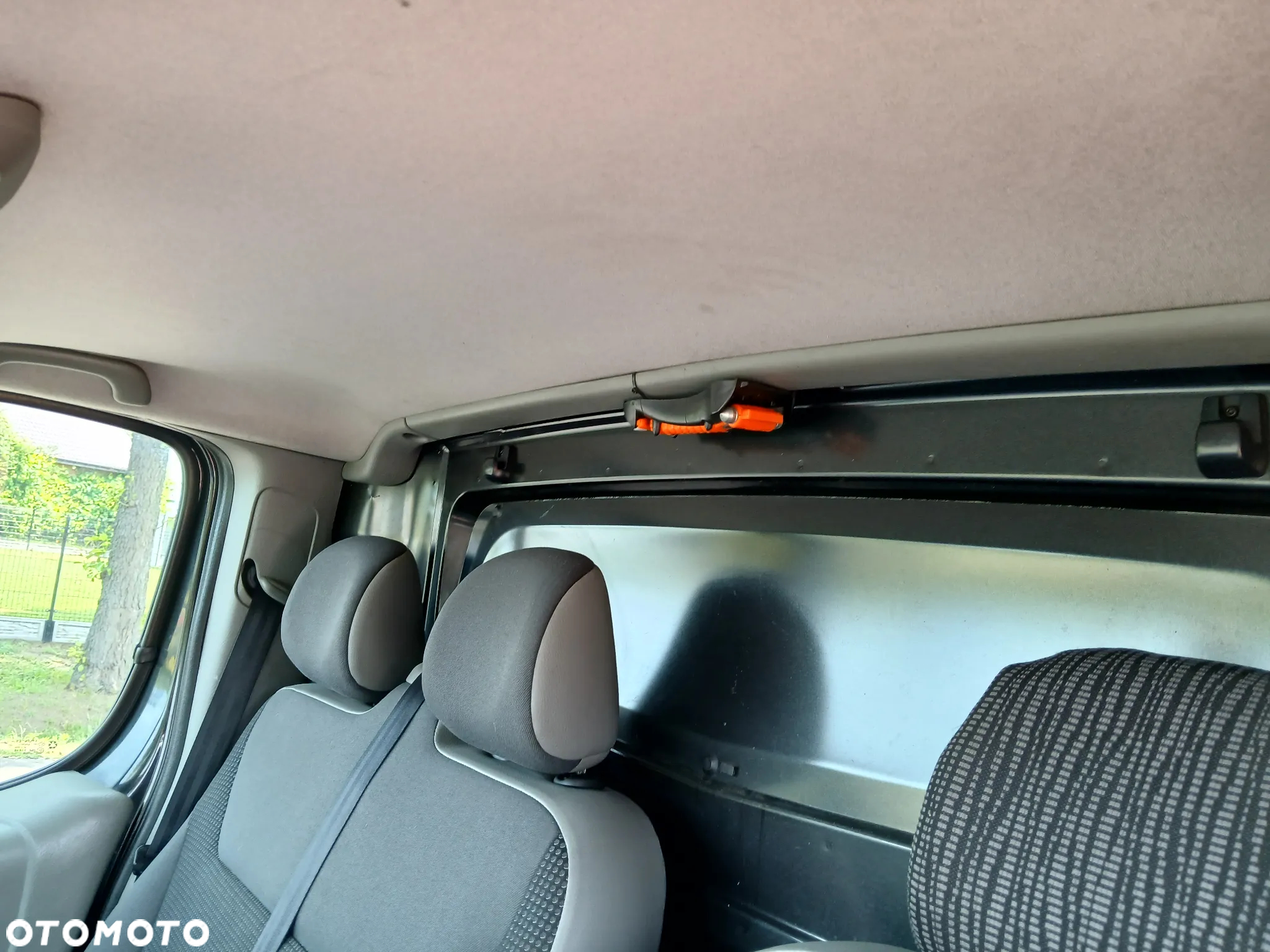 Opel VIVARO - 15