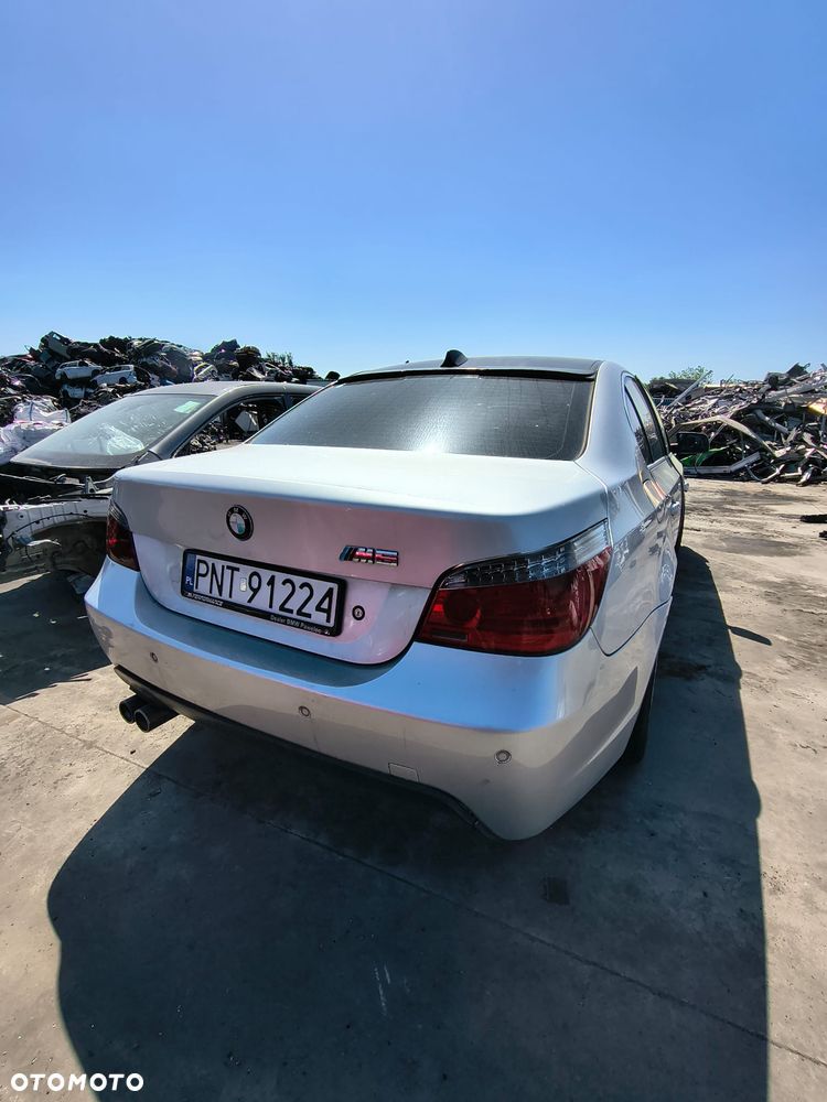 CZĘŚCI!! BMW 5 (E60) 530 d 2003 3.0 D 218 KM M57 D30 (306D2) TITANSILBER METALLIC (354) - 2