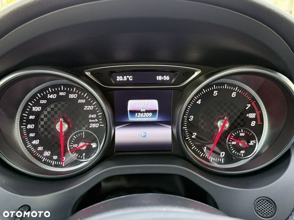 Mercedes-Benz Klasa A 180 (BlueEFFICIENCY) Urban - 23