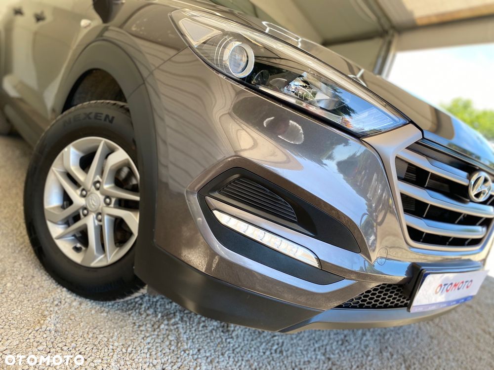 Hyundai Tucson blue 1.6 GDi 2WD Navi - 19
