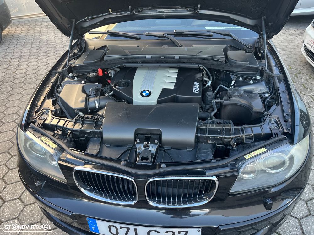 BMW 118 d Sport Line - 14