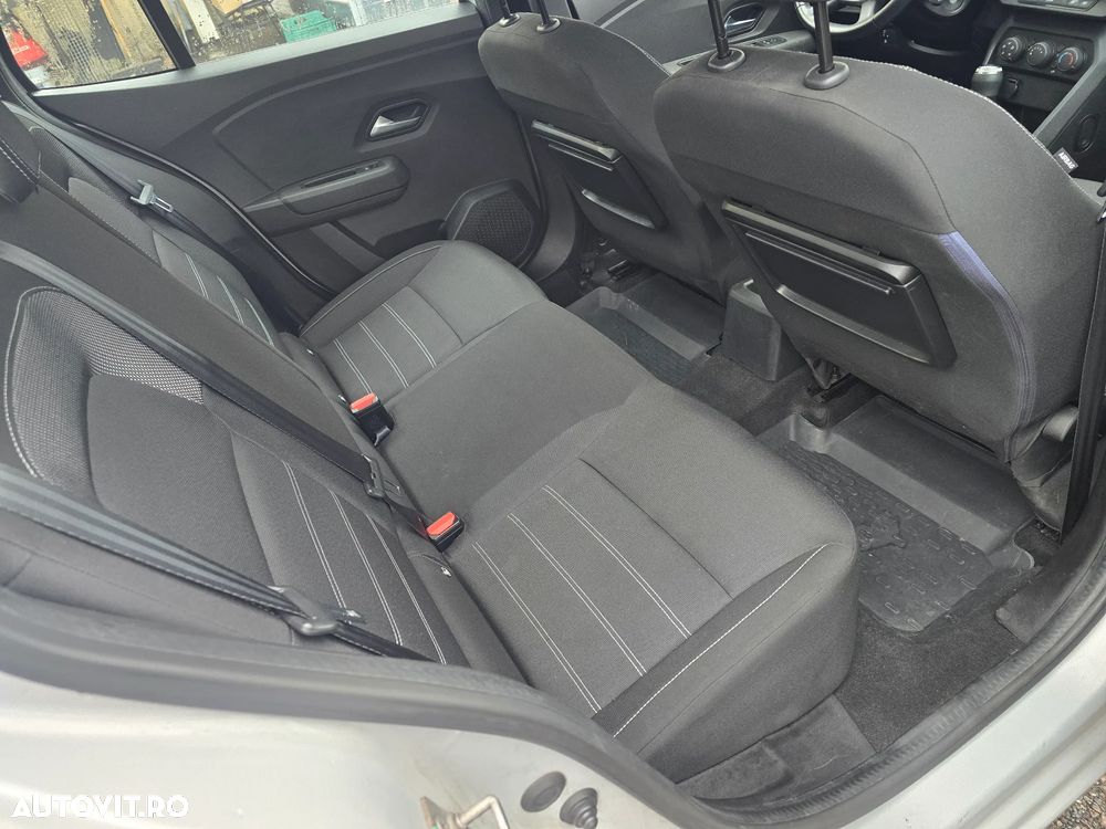 Dacia Logan TCe 90 MT6 Comfort - 10