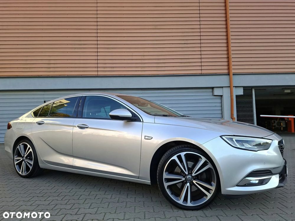 Opel Insignia 2.0 Automatik Business Innovation - 22
