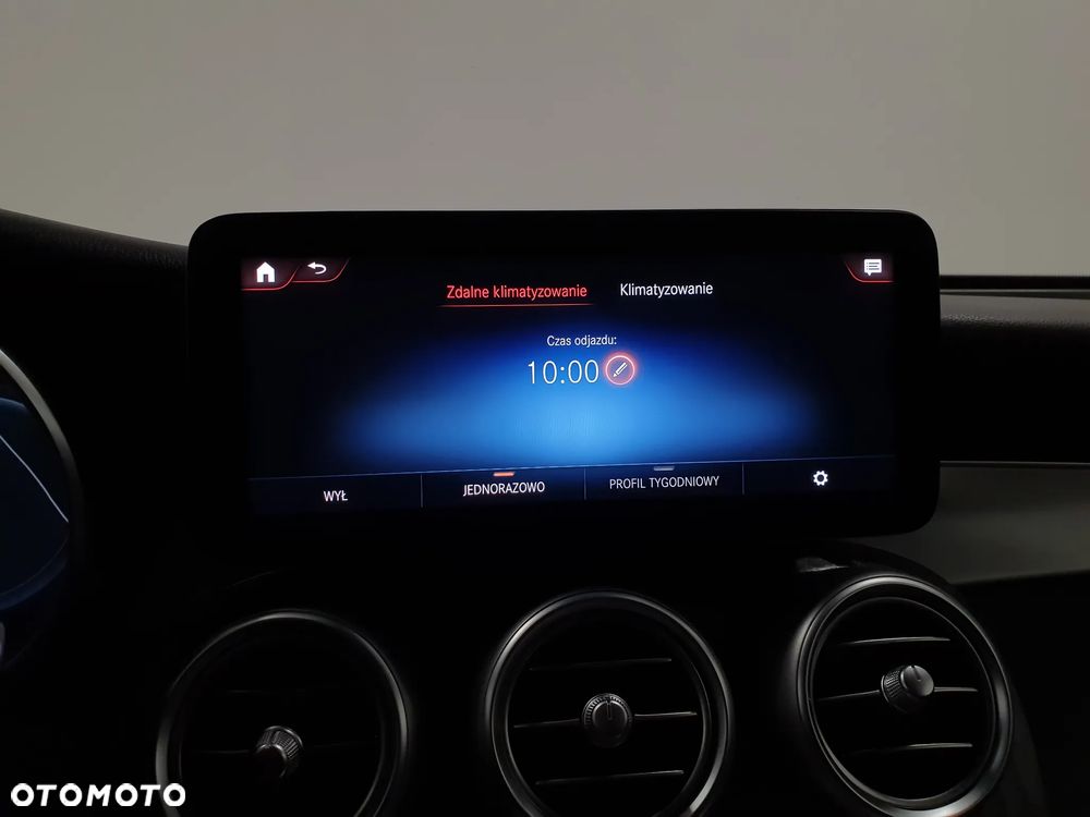 Mercedes-Benz GLC 300 de 4Matic 9G-TRONIC AMG Line Plus - 19