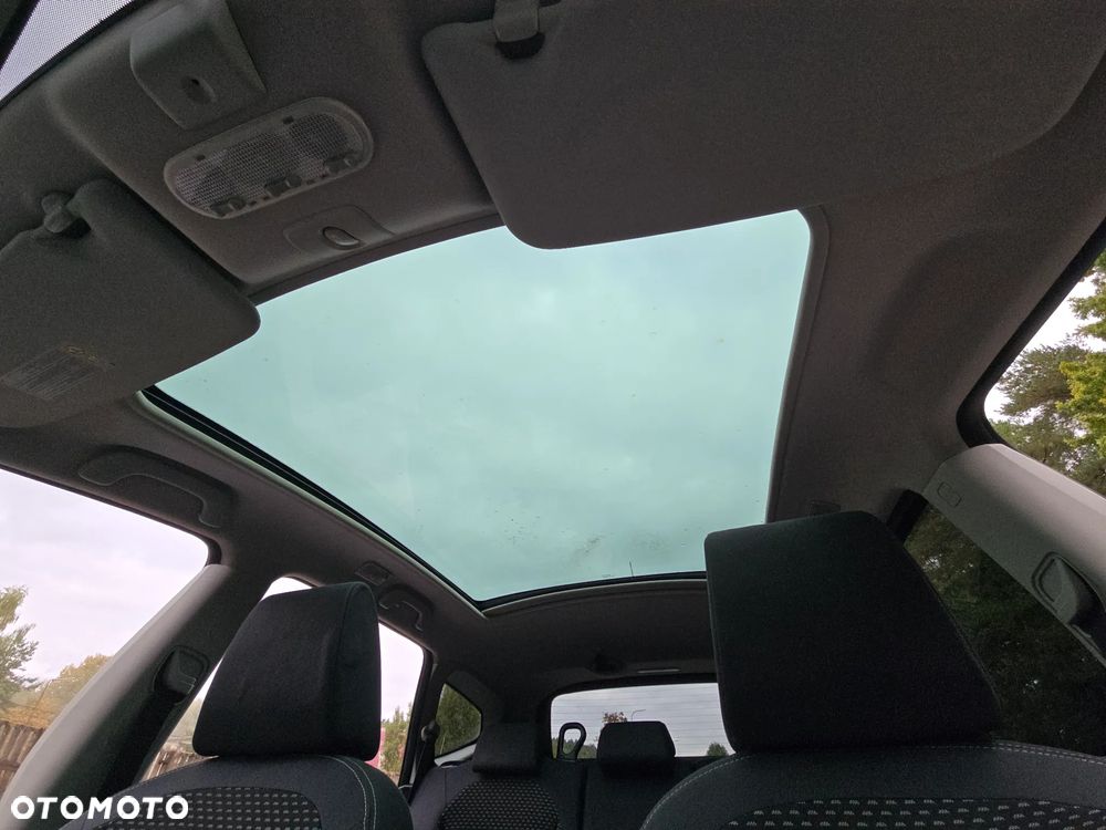 Nissan Qashqai+2 2.0 Tekna Premium - 33