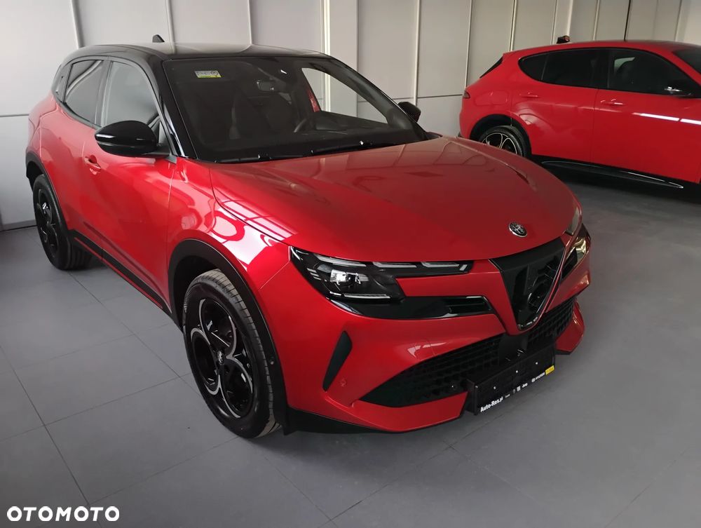 Alfa Romeo Junior 1.2 mHEV Ibrida Q4 eDCT - 20