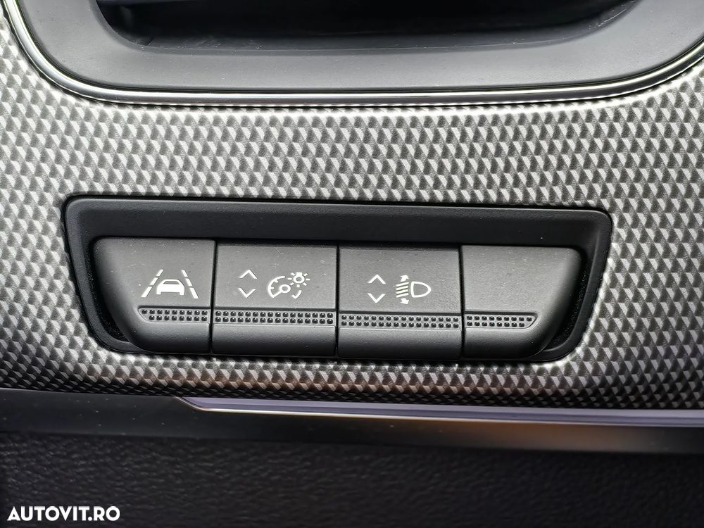 Renault Arkana E-TECH 145 INTENS - 28