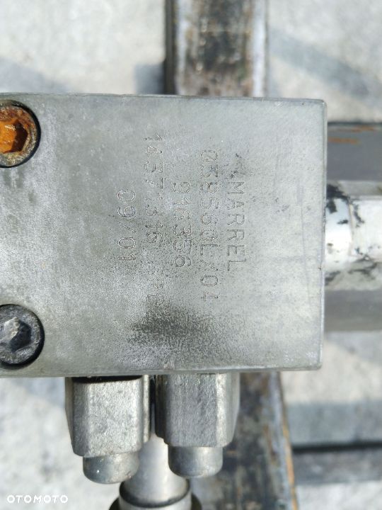 Siłownik Volvo EC EW 140, 145 160 180 210 220 230 240 [D-165 S-60/70 T-70] - 8