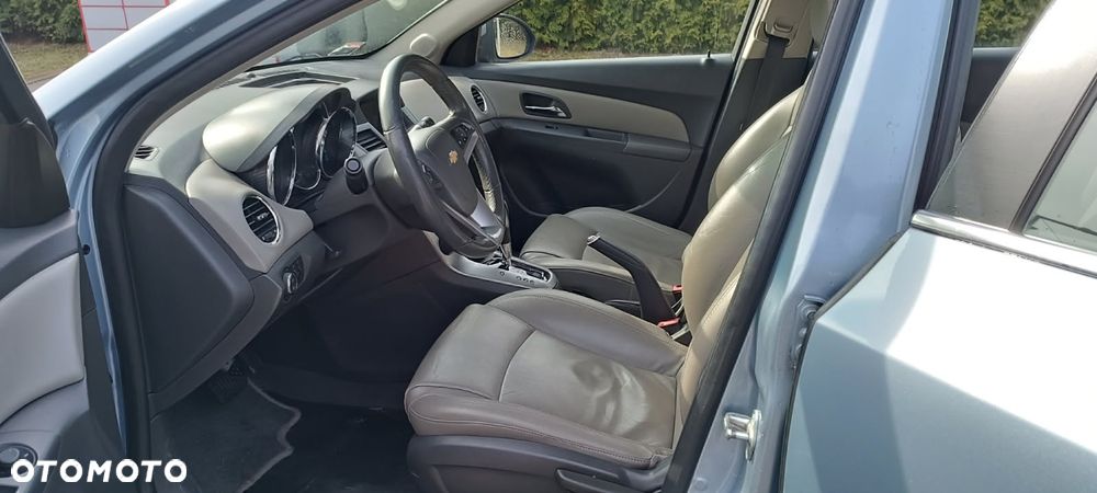 Chevrolet Cruze - 9