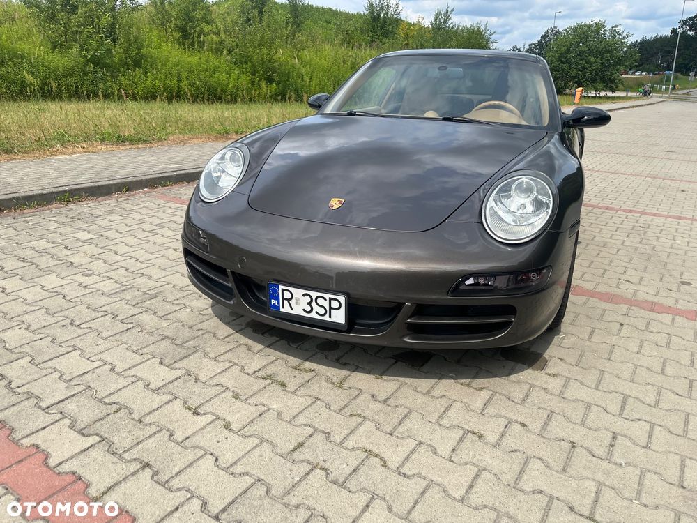 Porsche 911 Carrera - 6