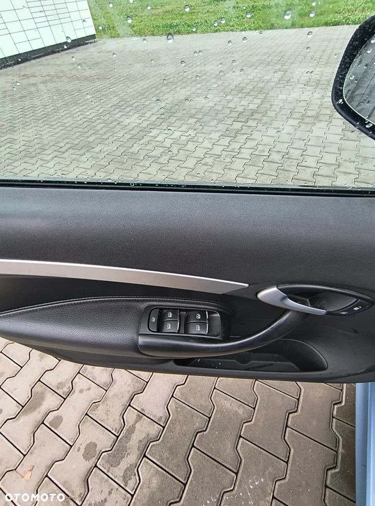 Saab 9-3 1.9TTiD PF FWD Euro5 - 31