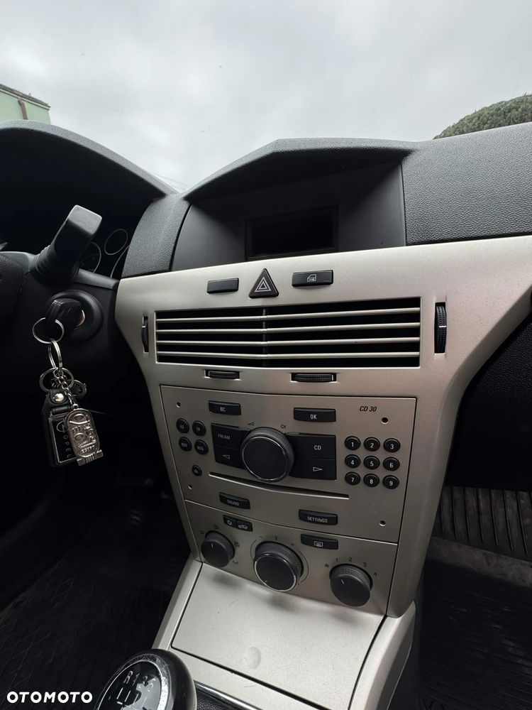 Opel Astra - 23