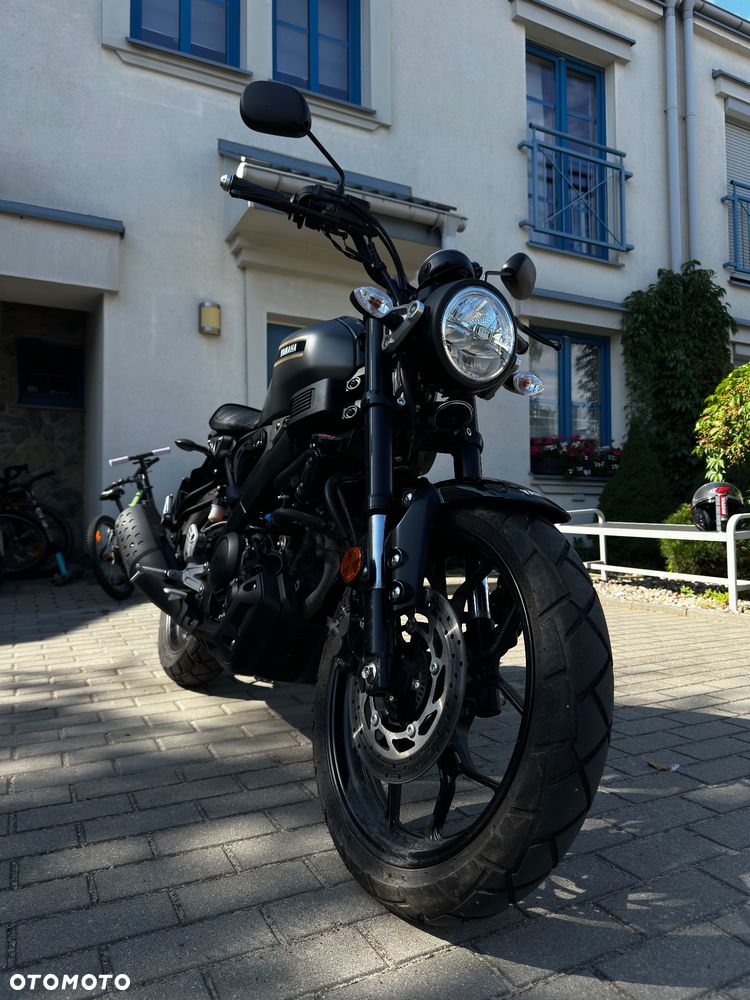 Yamaha XSR - 1