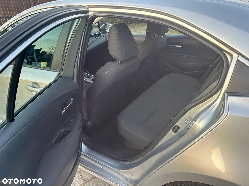 Toyota Corolla 1.8 Hybrid GPF Executive - 6