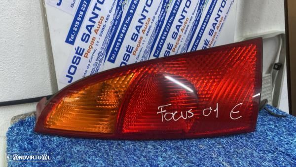 Farolim Ilharga Esq Ford Focus (Daw, Dbw) - 1
