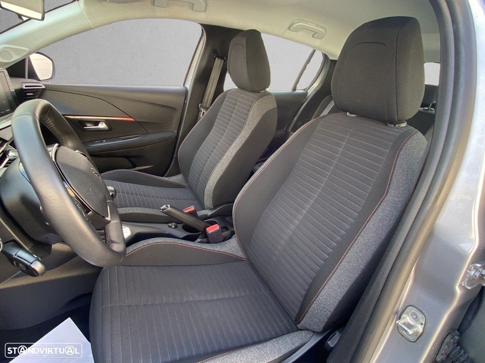 Peugeot 208 - 9