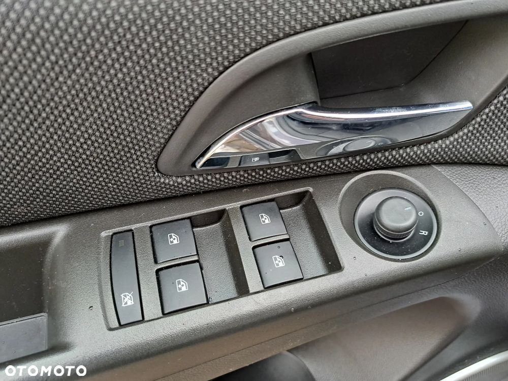 Chevrolet Cruze - 28