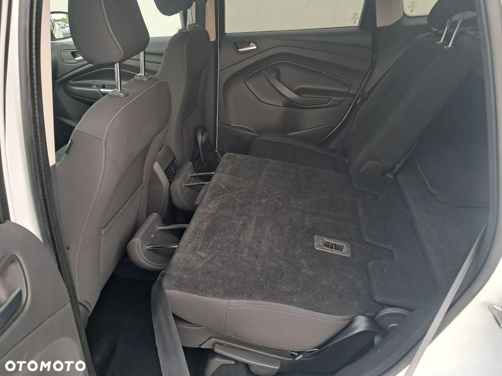 Ford Kuga 1.5 EcoBoost FWD Edition ASS MMT6 - 34