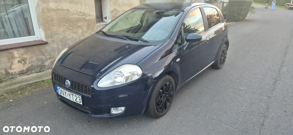 Fiat Punto 1.4 16V Dynamic - 1