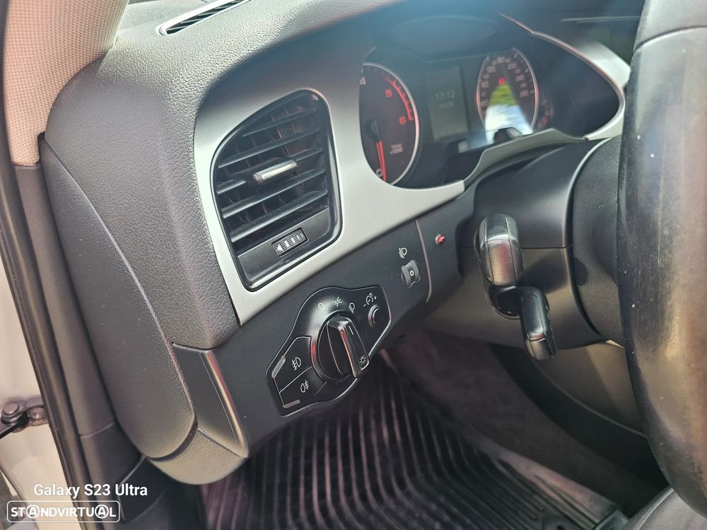 Audi A4 Avant 2.0 TDI - 21