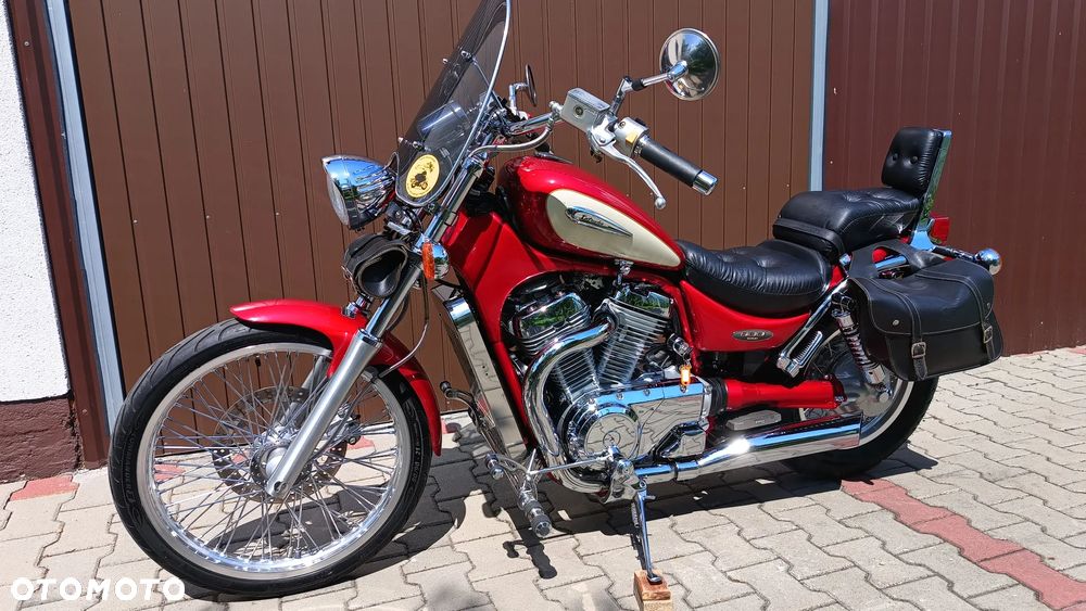 Suzuki VS - 17