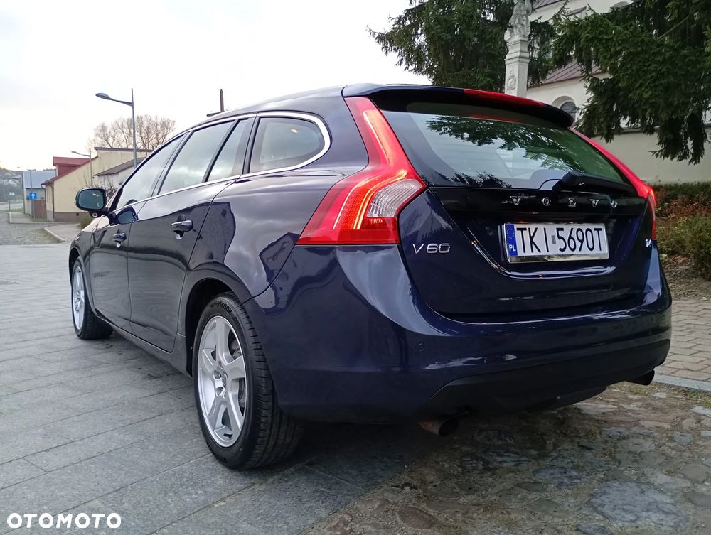 Volvo V60 T4 Edition - 3
