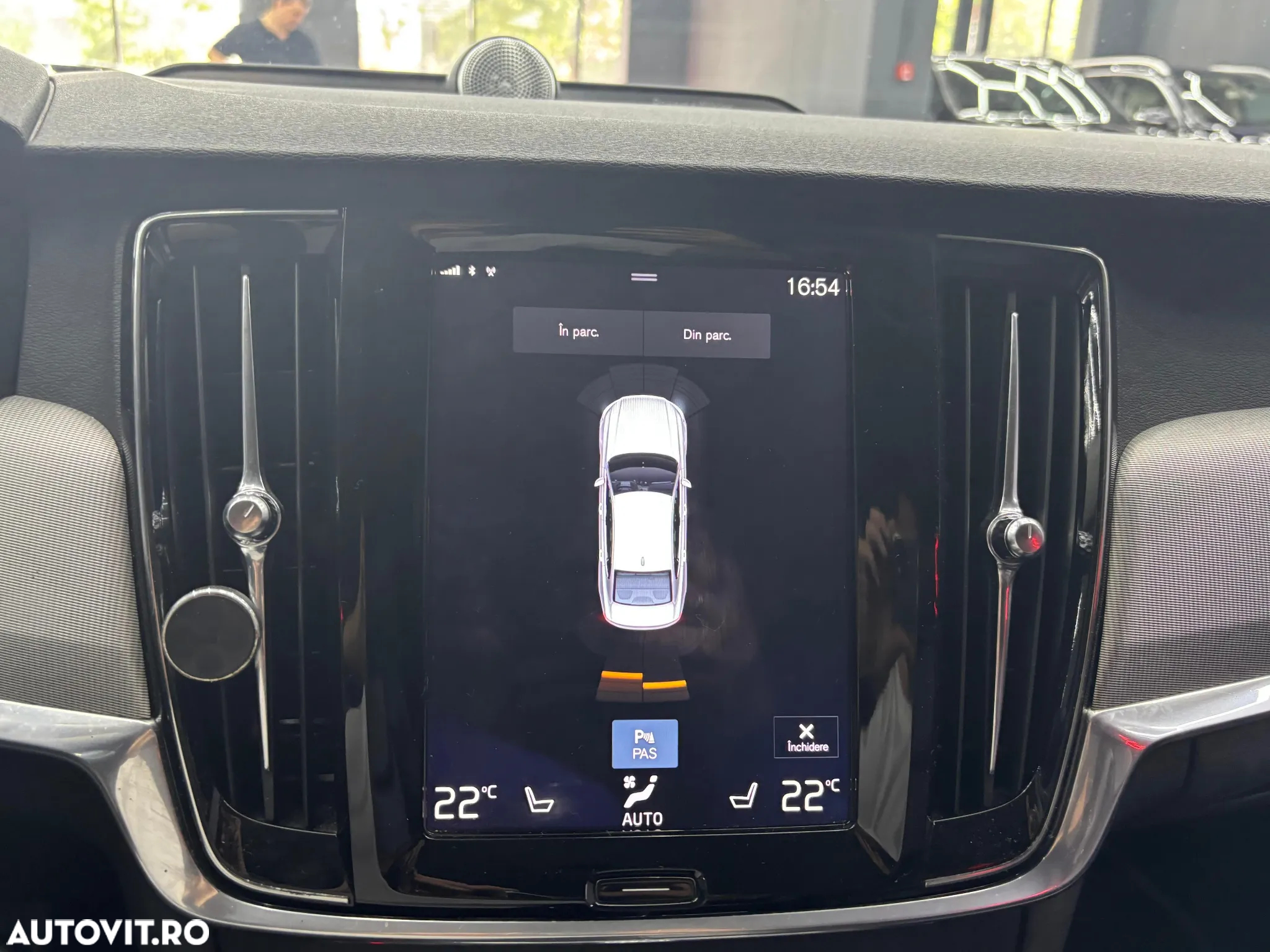 Volvo S90 T6 AWD Geartronic Momentum - 10