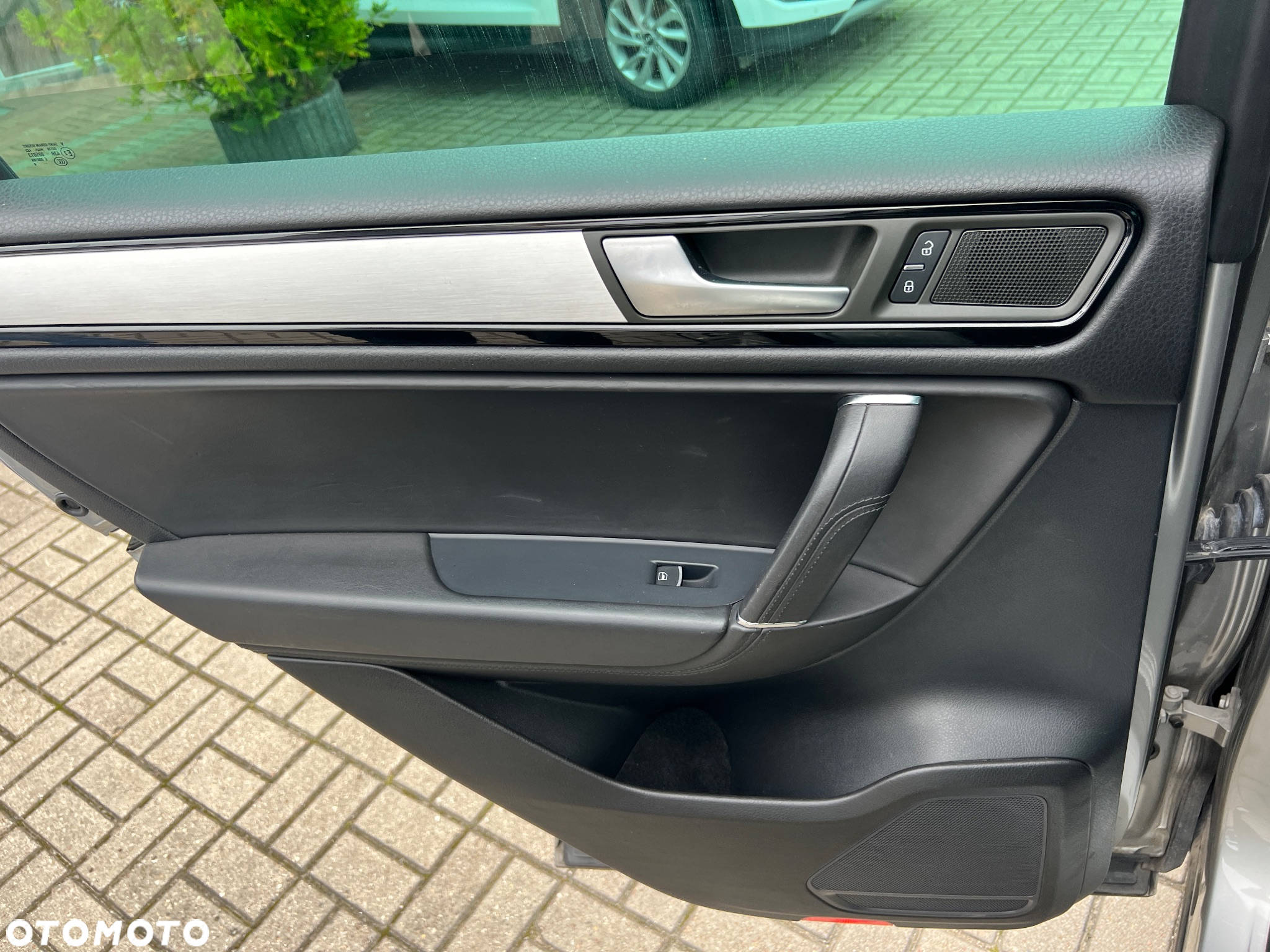 Volkswagen Touareg 3.0 Hybrid 4Motion Automatik - 20