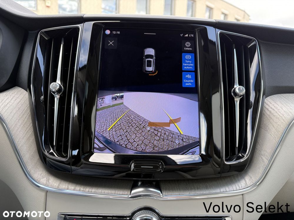 Volvo XC 60 - 12