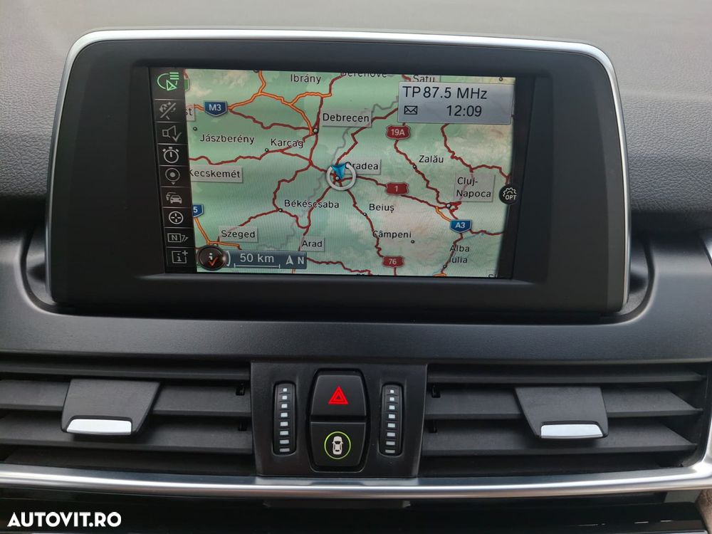 BMW Seria 2 220i AT Luxury Line - 19