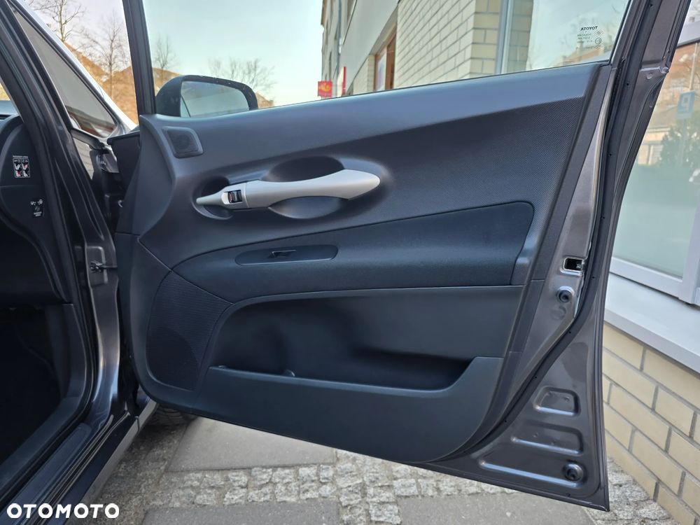 Toyota Auris - 22