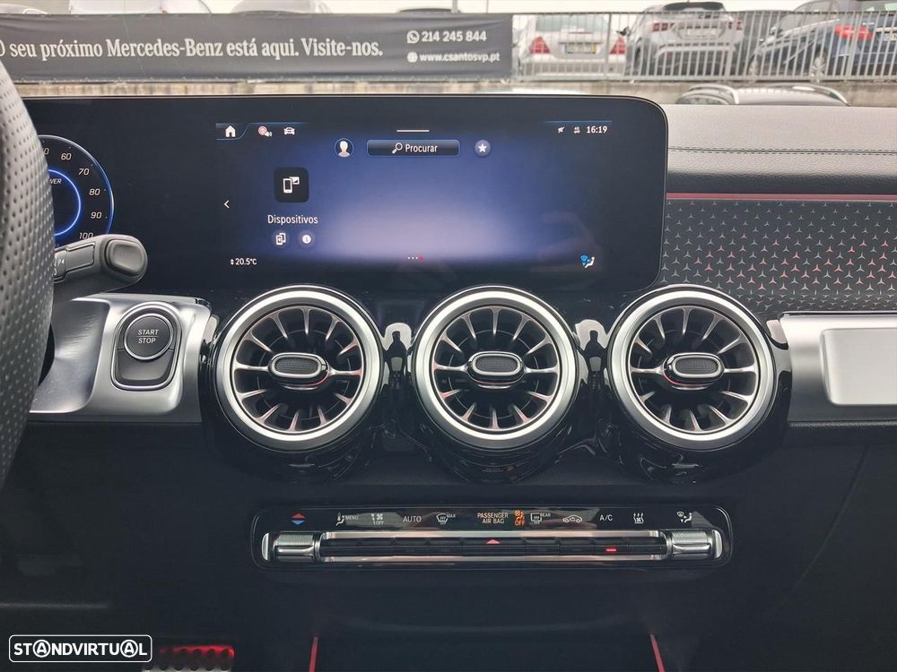 Mercedes-Benz EQB - 21