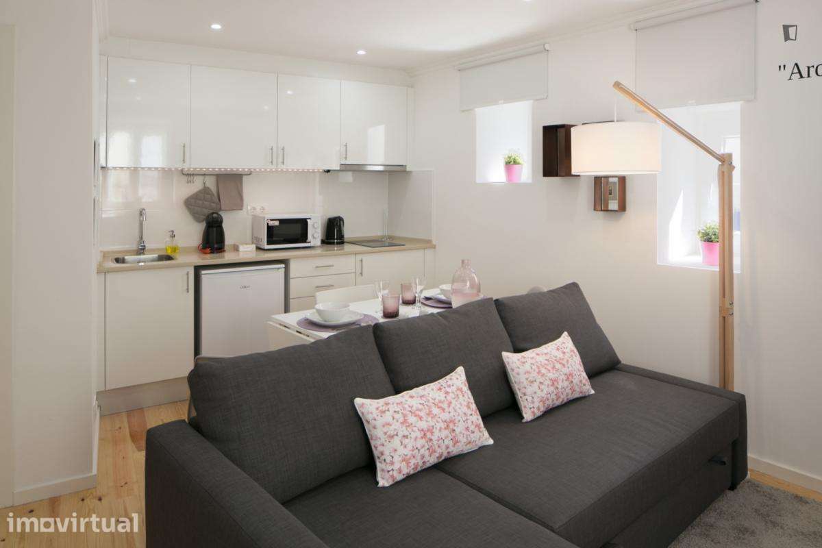Apartamento com 1 quartos - localizado em Mouraria Lisbon - Grande imagem: 2/10