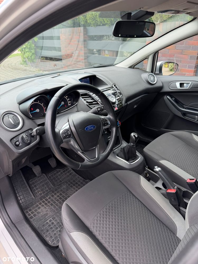 Ford Fiesta 1.0 EcoBoost SYNC Edition - 18