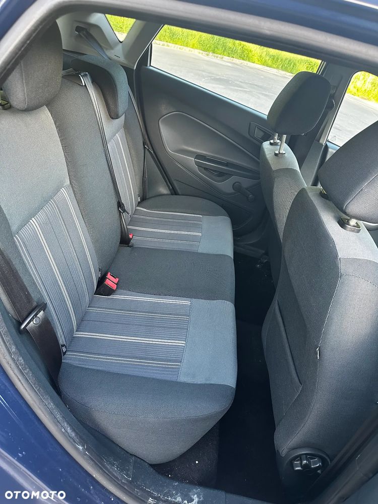Ford Fiesta 1.6 TDCi Trend - 11