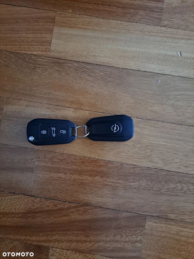 Opel Grandland X 1.2 Start/Stop Business INNOVATION - 16