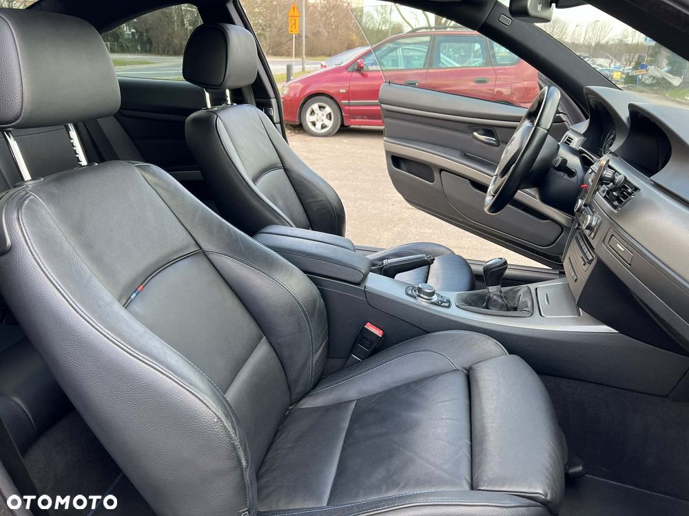 BMW Seria 3 318i - 13