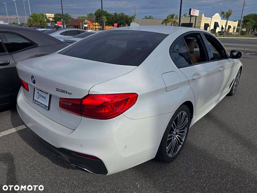 BMW Seria 5 530e iPerformance - 5