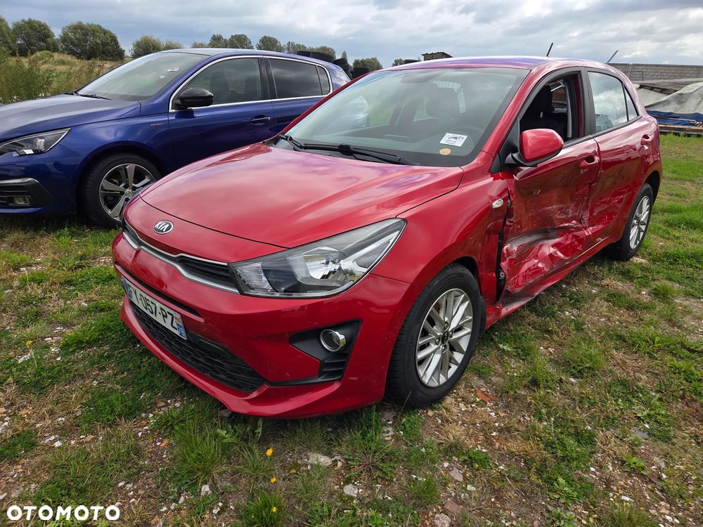 Kia Rio - 5