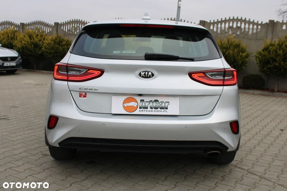 Kia Ceed 1.4 T-GDI GT-Line DCT - 16