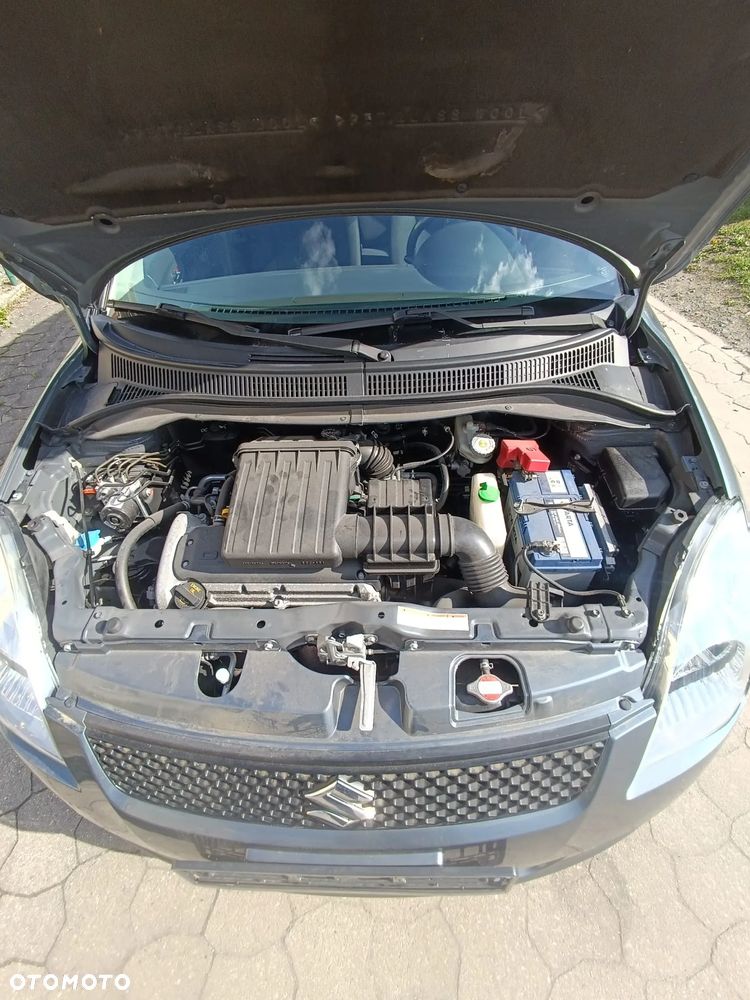 Suzuki Swift 1.3 4x4 Comfort - 2