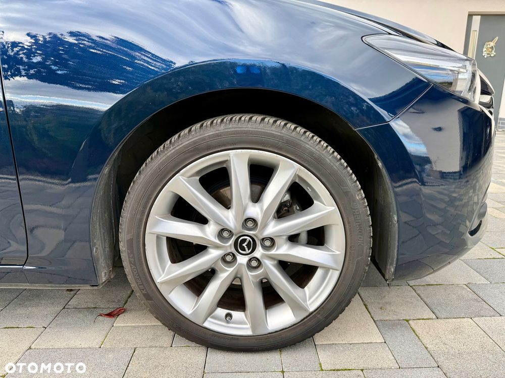 Mazda 3 - 8