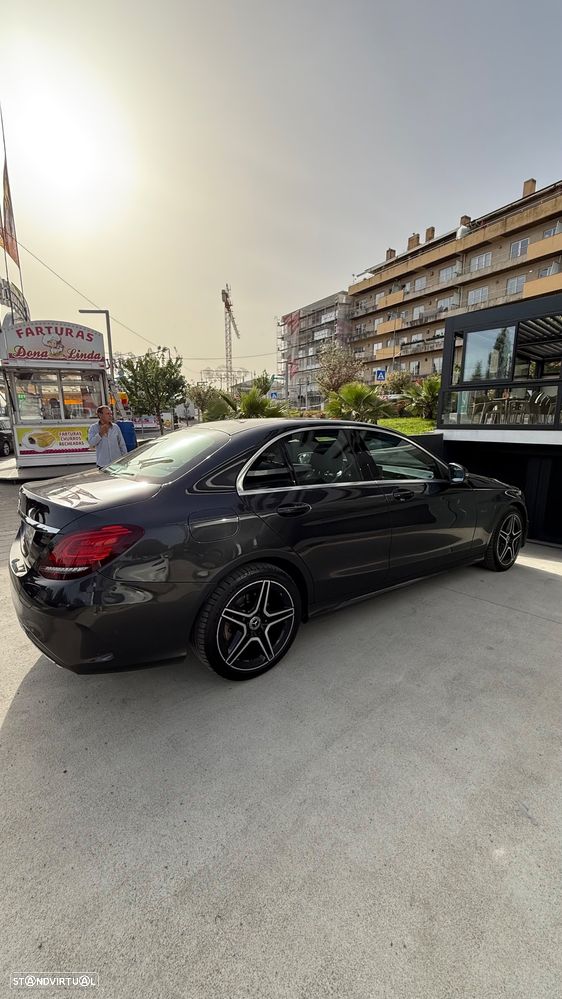 Mercedes-Benz C 300 h AMG Line - 6