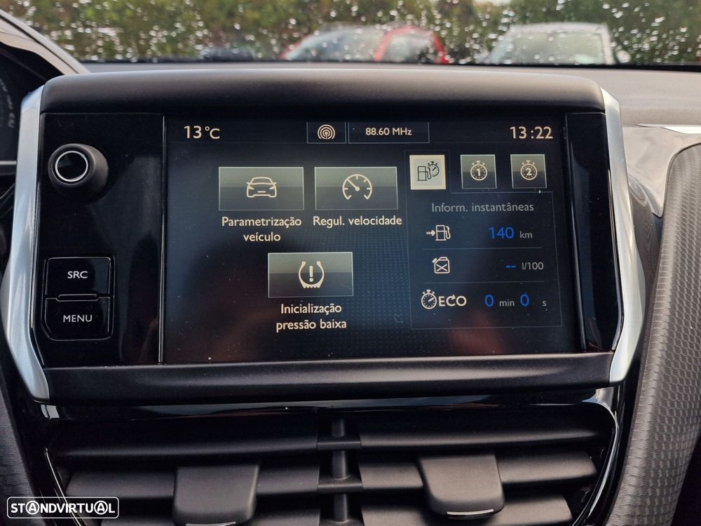 Peugeot 2008 1.2 PureTech Crossway - 33